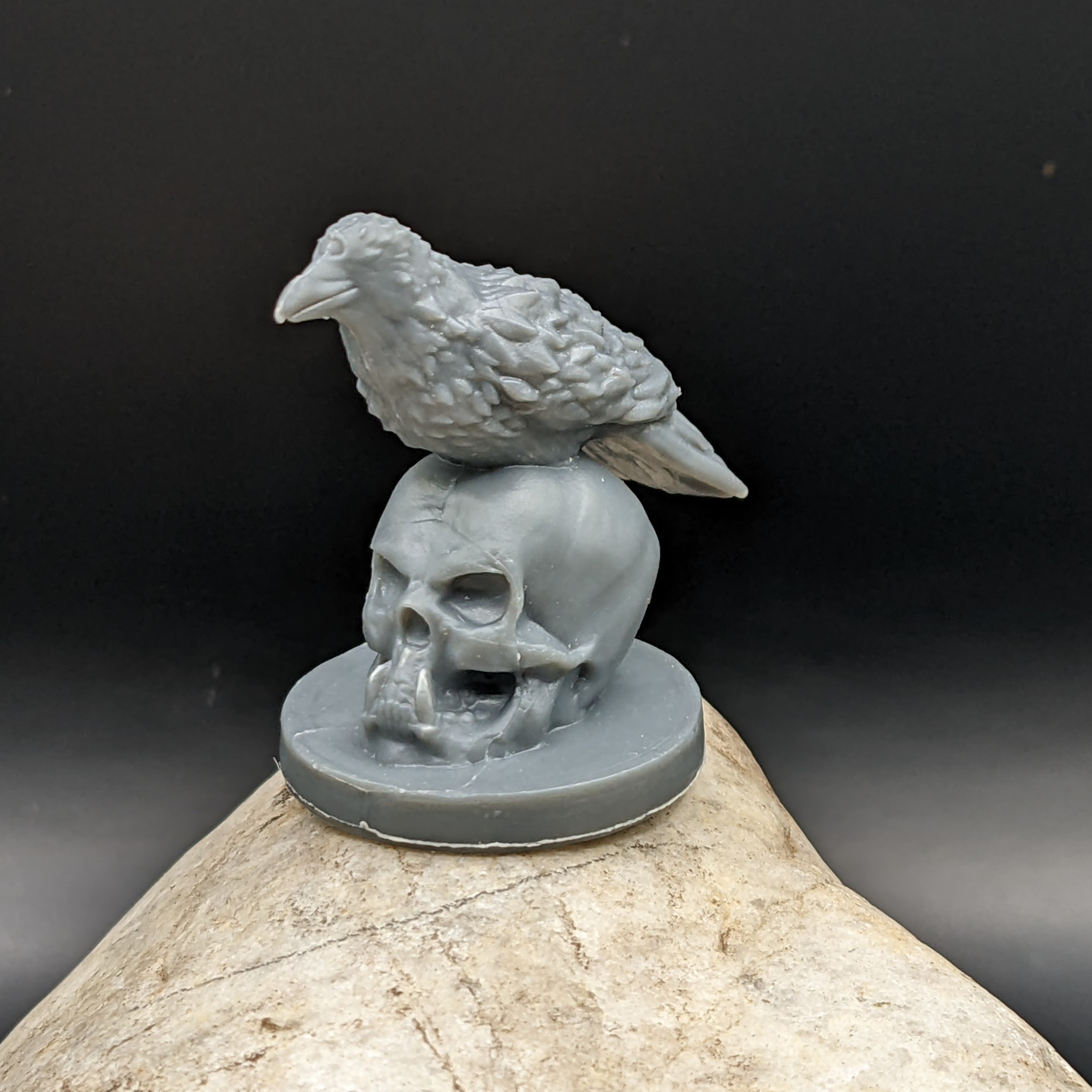 How to Paint Skulls and Bone on Miniatures (3 Easy Steps) - Tangible Day